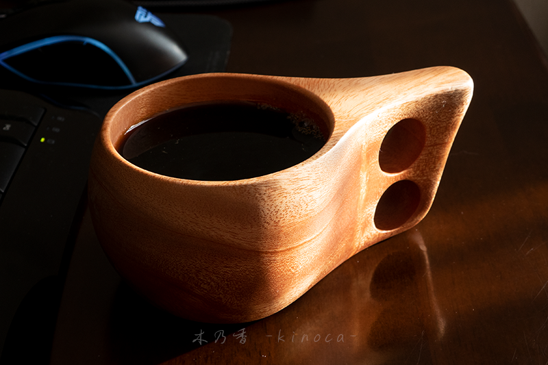 コーヒーを入れたククサ