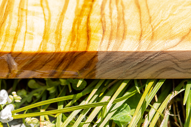 オイルを塗る前と後の比較